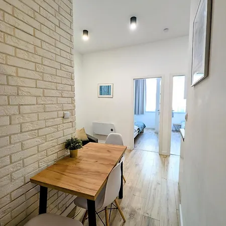 Mazowiecka 11 By Homeprime * Cracovia